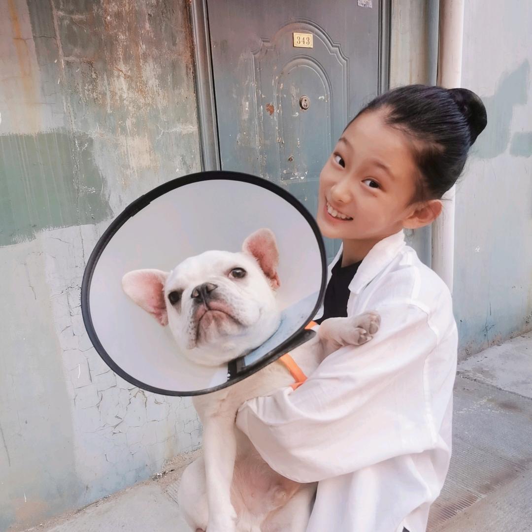 佳姐（爱跳舞的陈小妮儿）