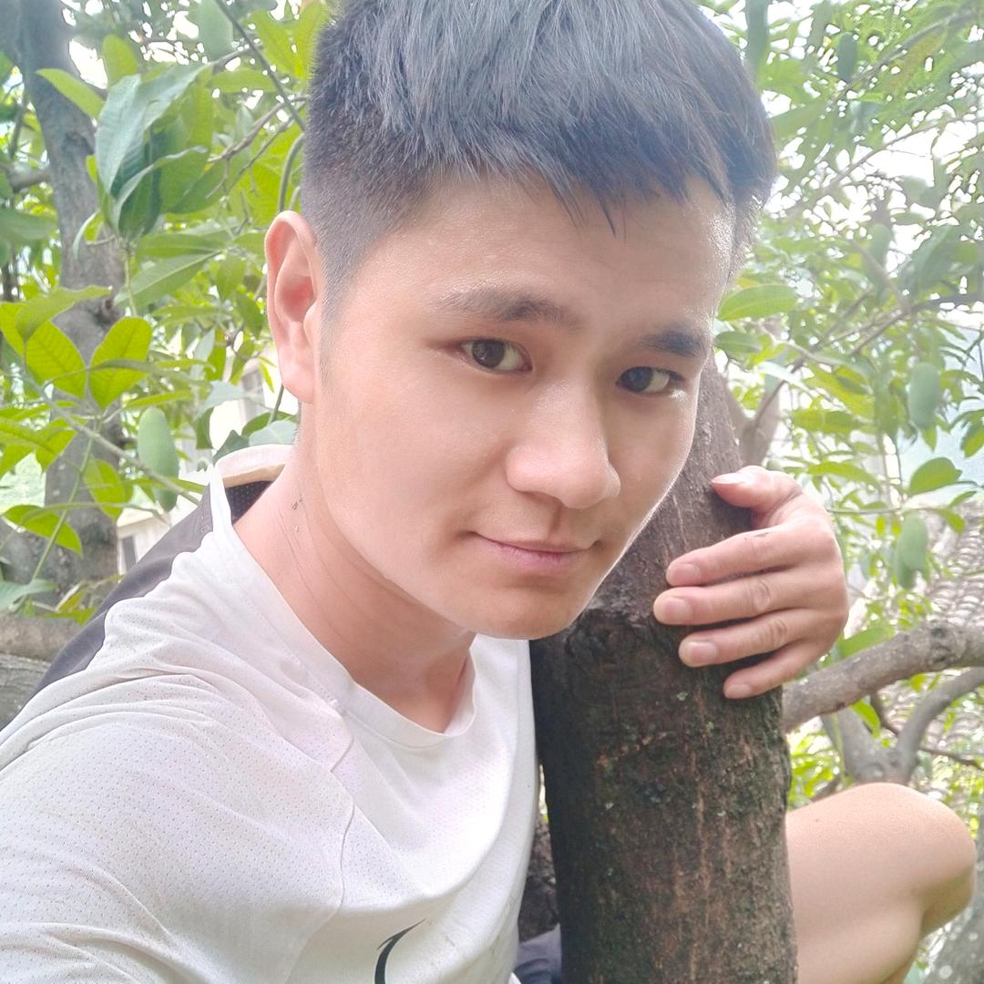 李少