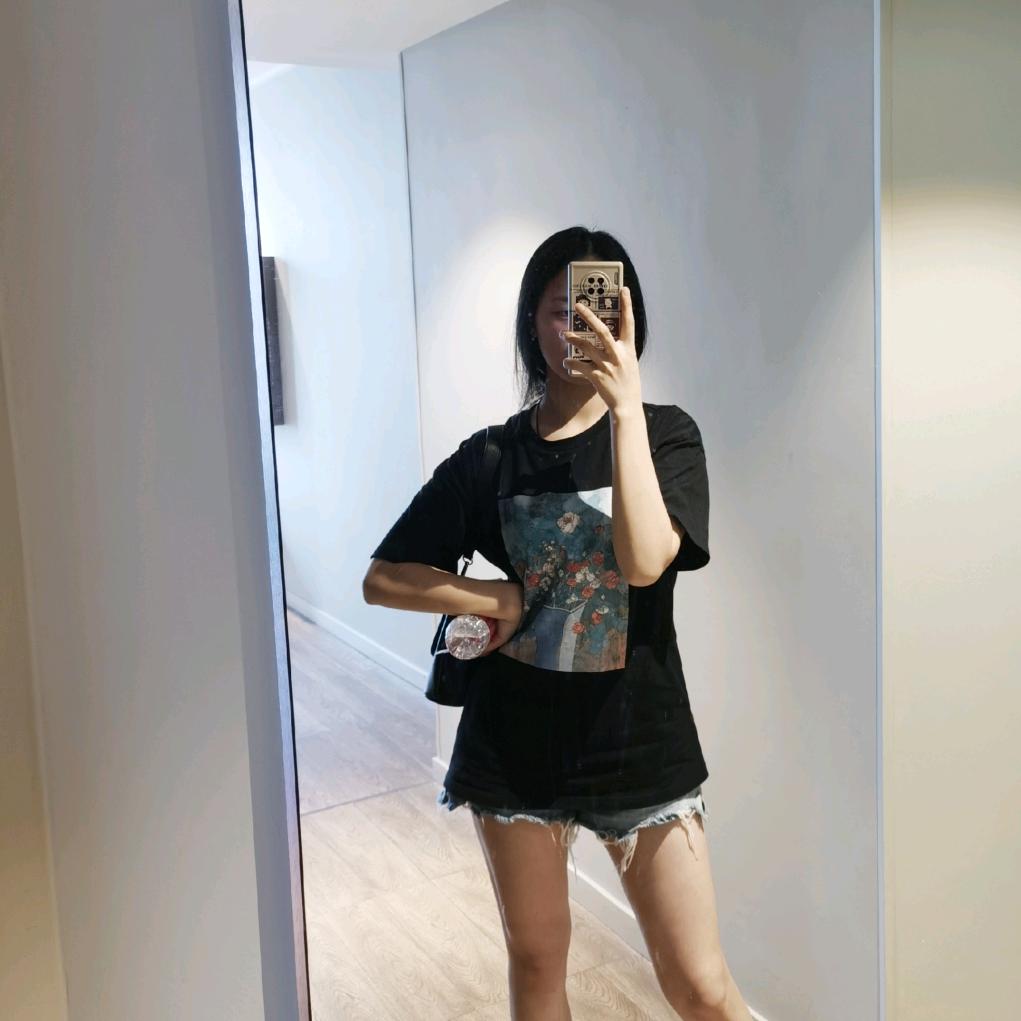 M🫶🏻
