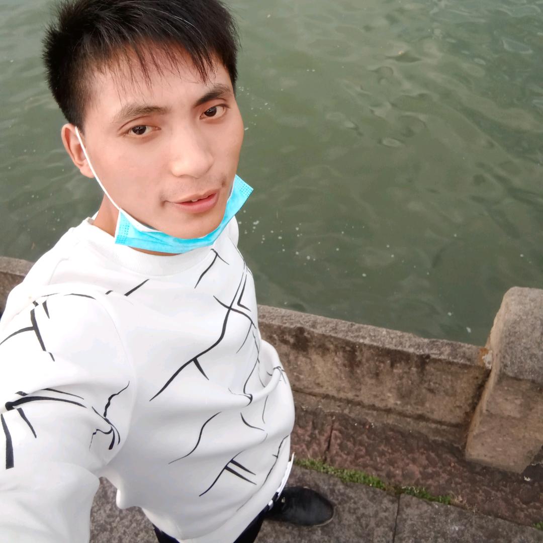 ༺🕊꧔ꦿ℘爱的এ᭄思念💕꧔༻
