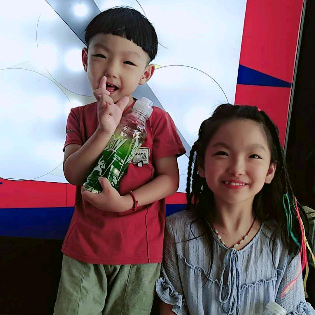 妍卿