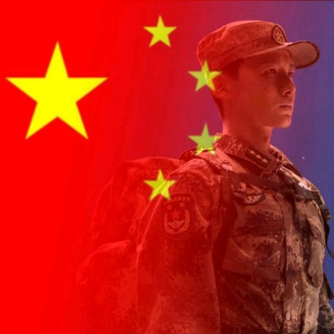 袓国万岁！