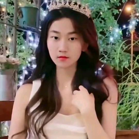 微微一笑很倾城