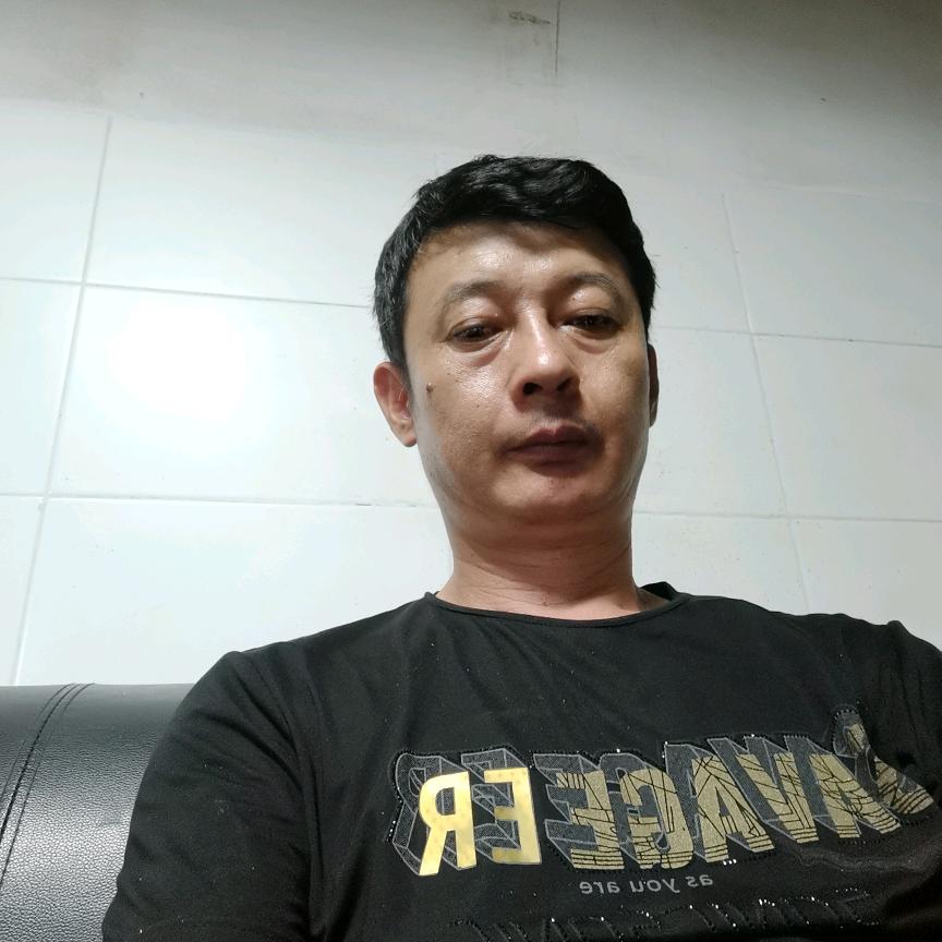 小曾装璜