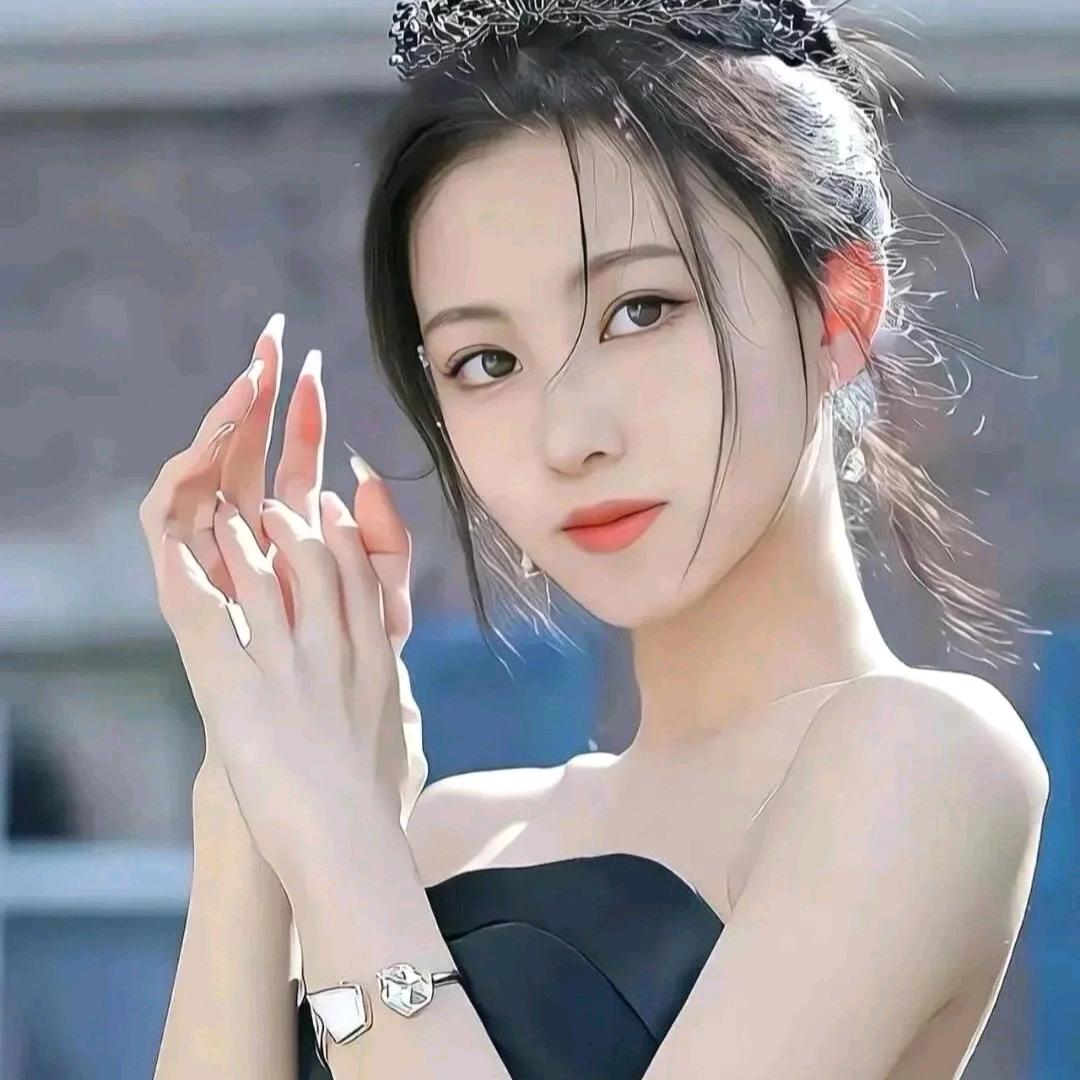 风光明俊团队李卫丽