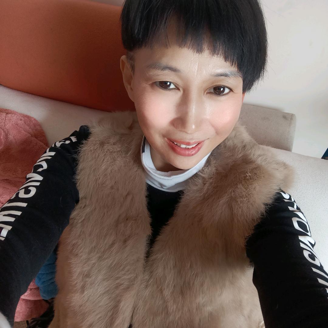 霸气女王😊😊