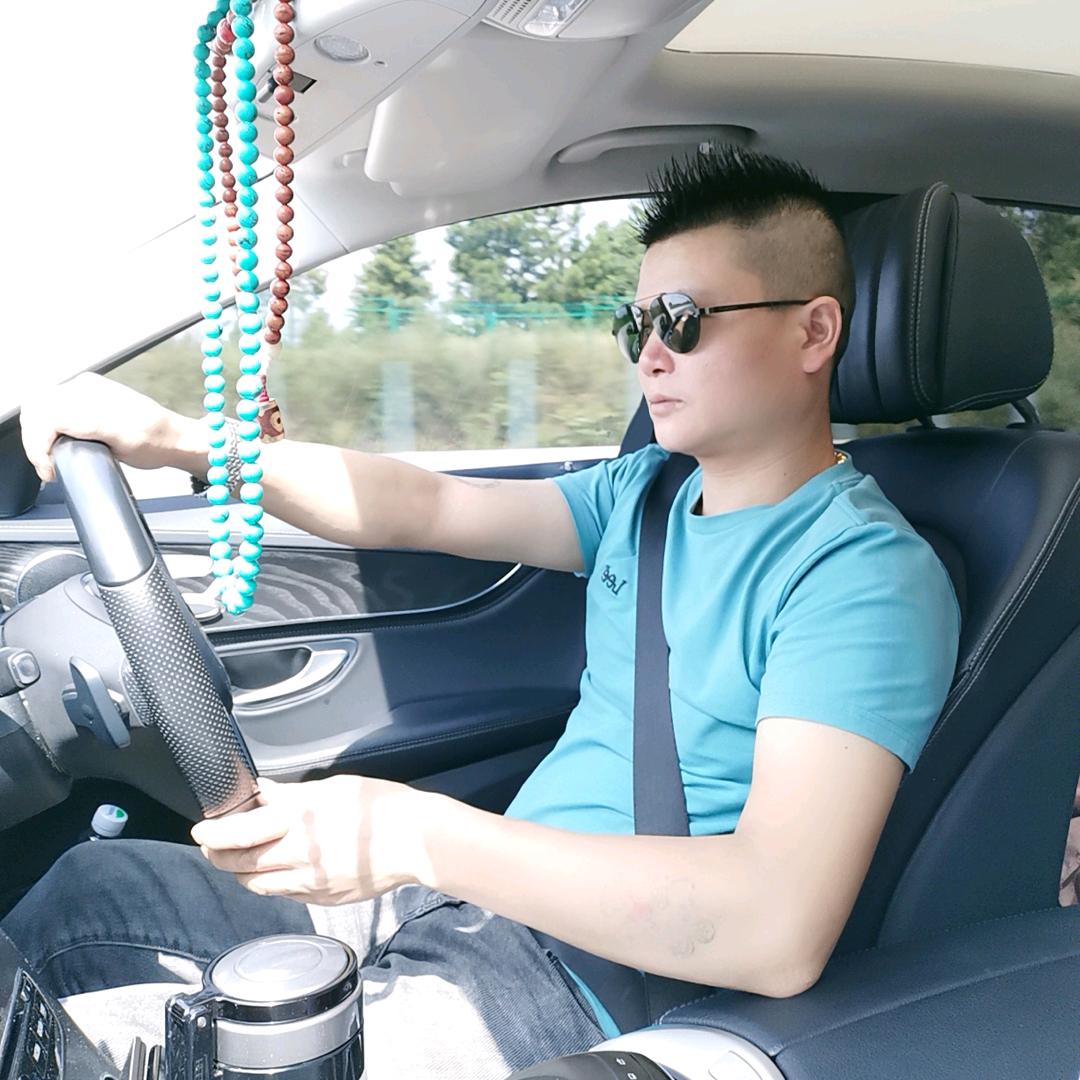 勇少《叁加壹》