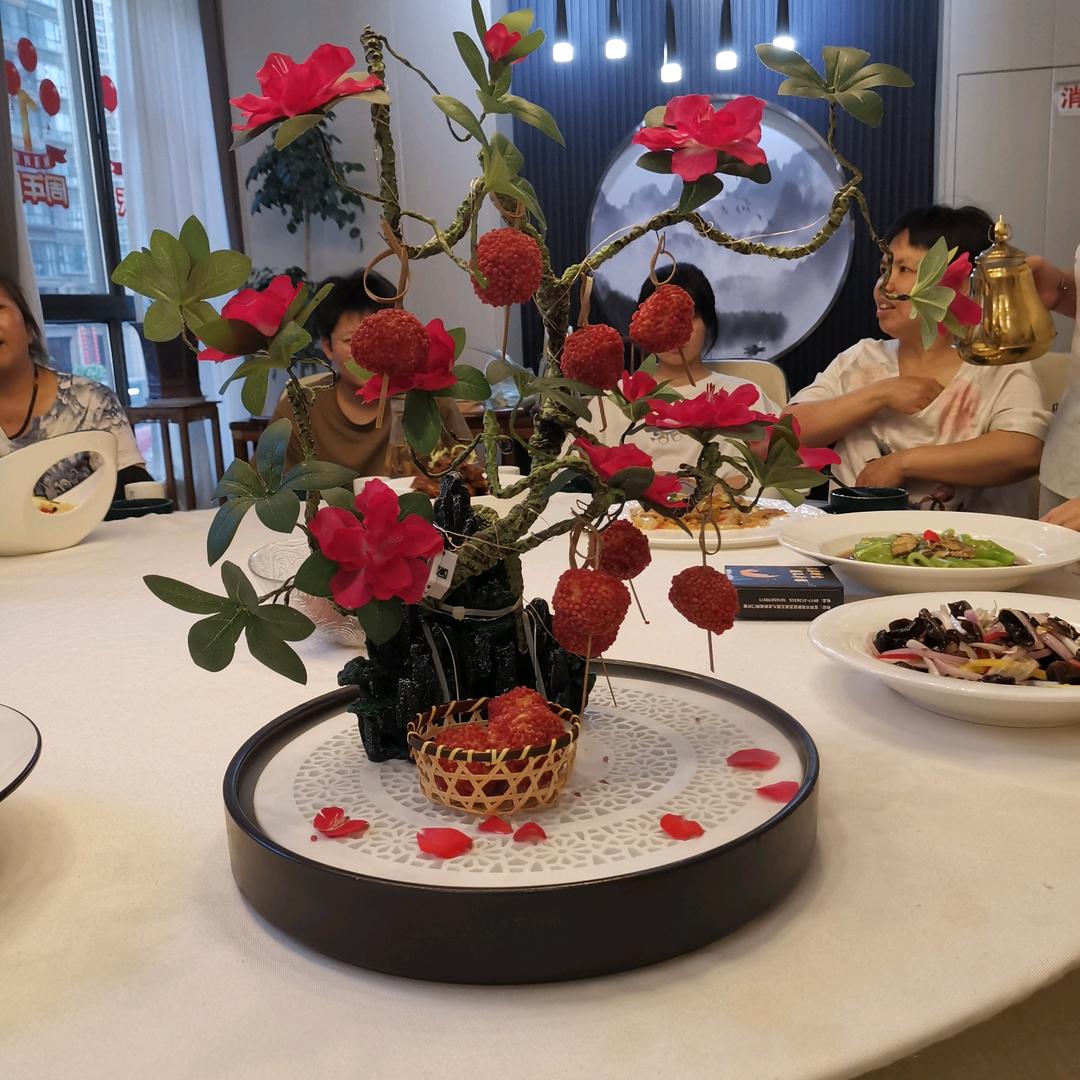 四川朱容