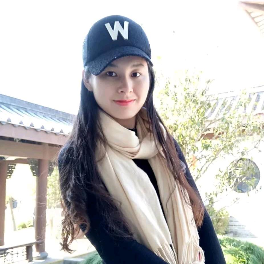 圆滚滚的小趴菜