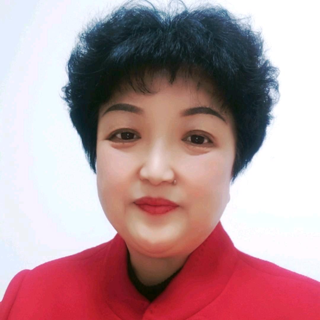 潘秀英