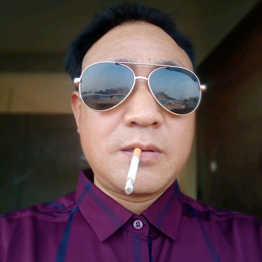 林哥单身