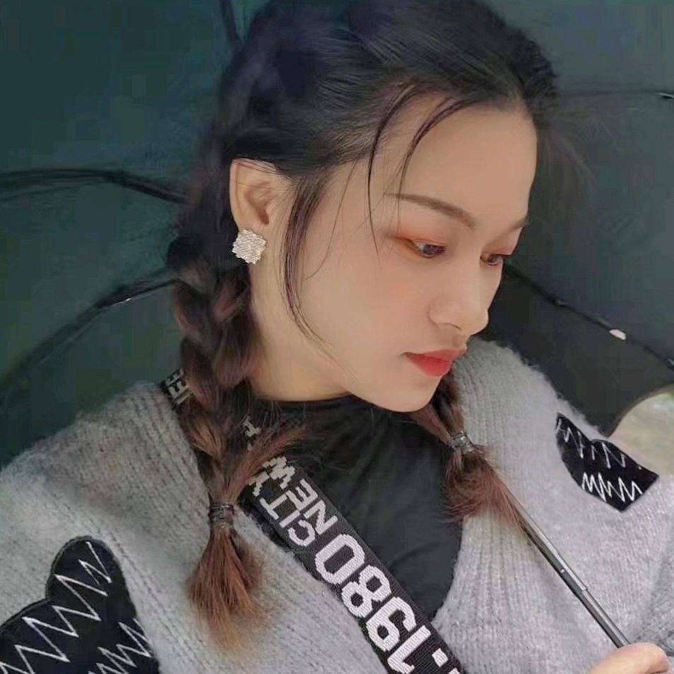 小覃妞