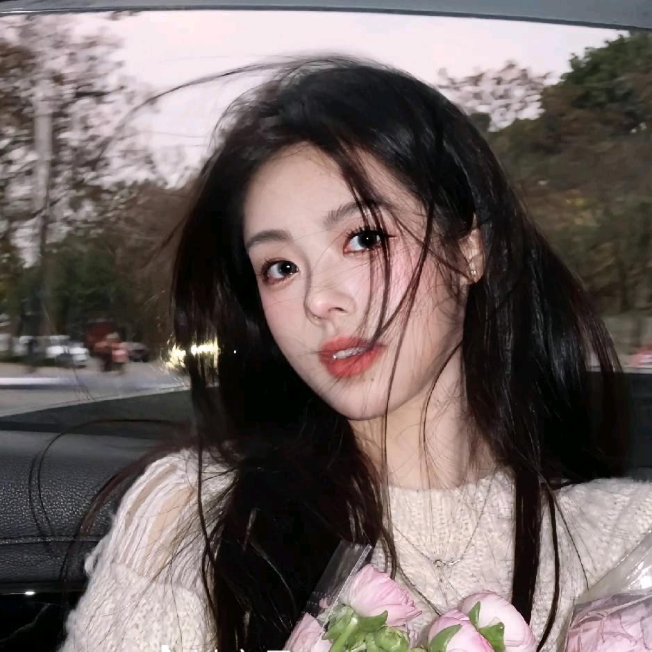 鲁太太）