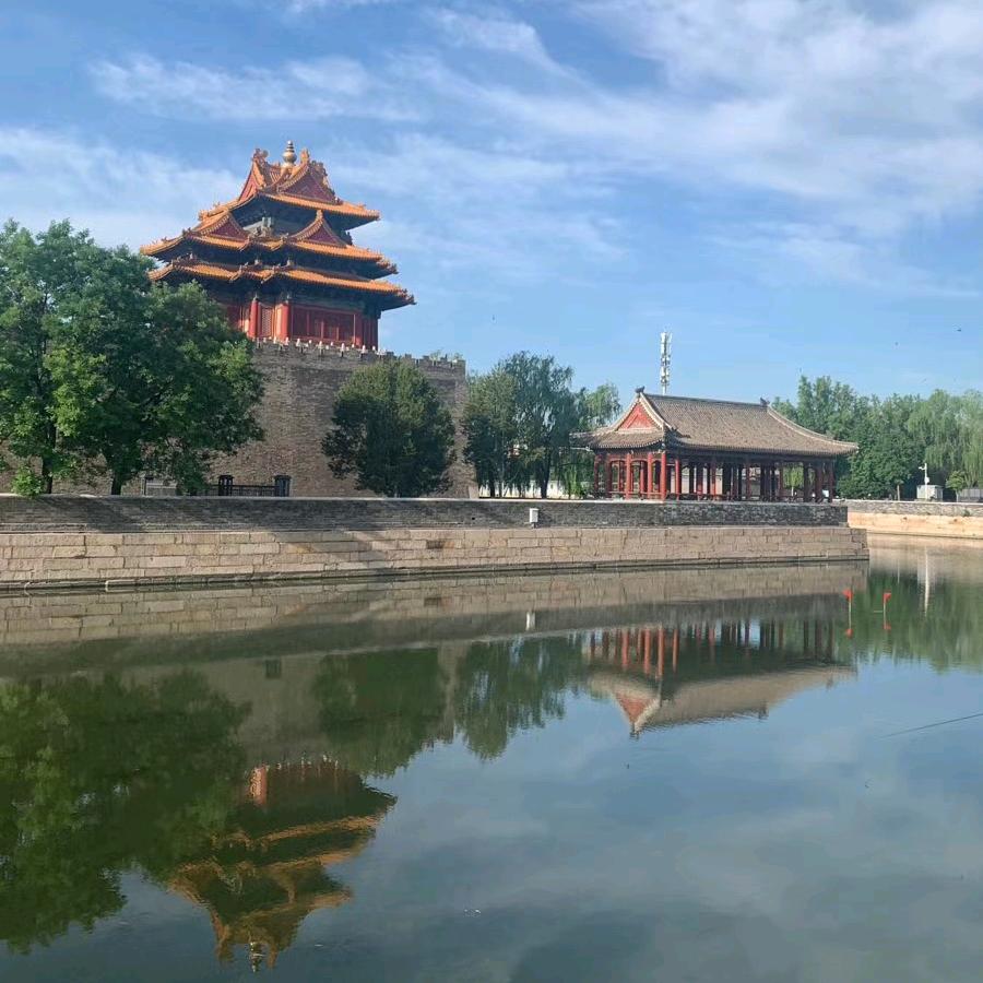 阿诺