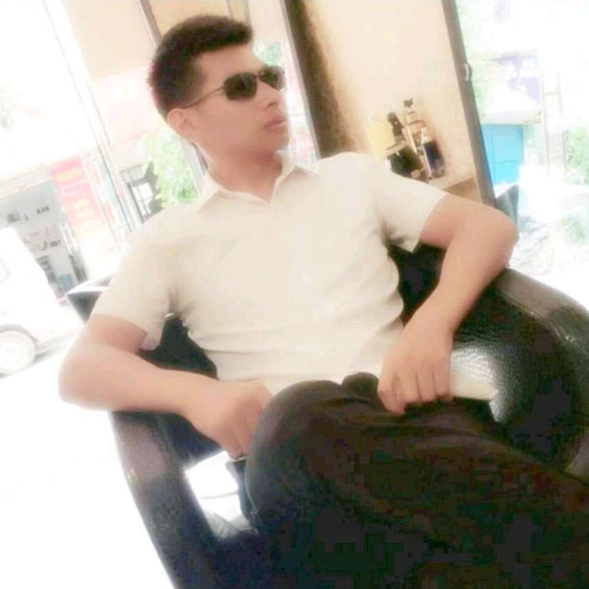 清风扰月