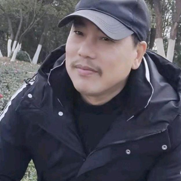 조천리（曹千里）