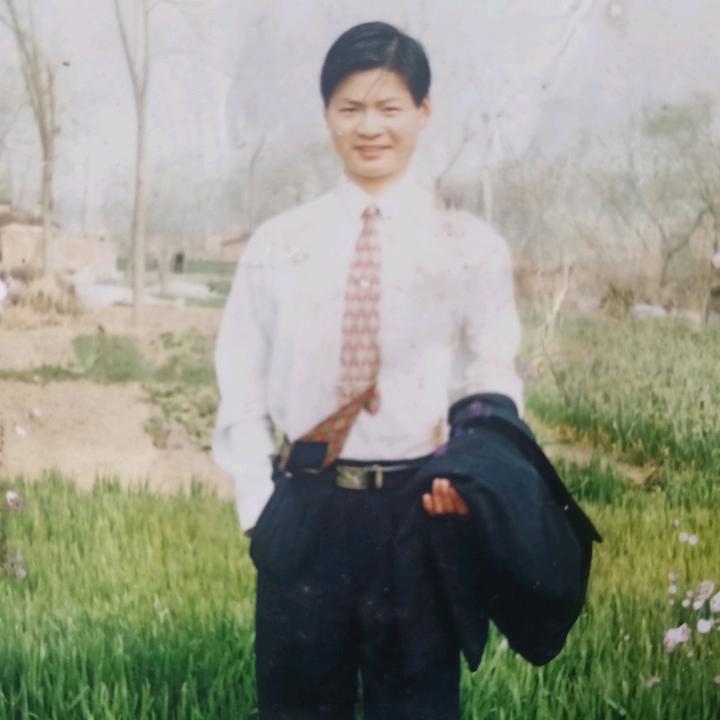 小孙批发三刀酥，套环酥，小金果等……