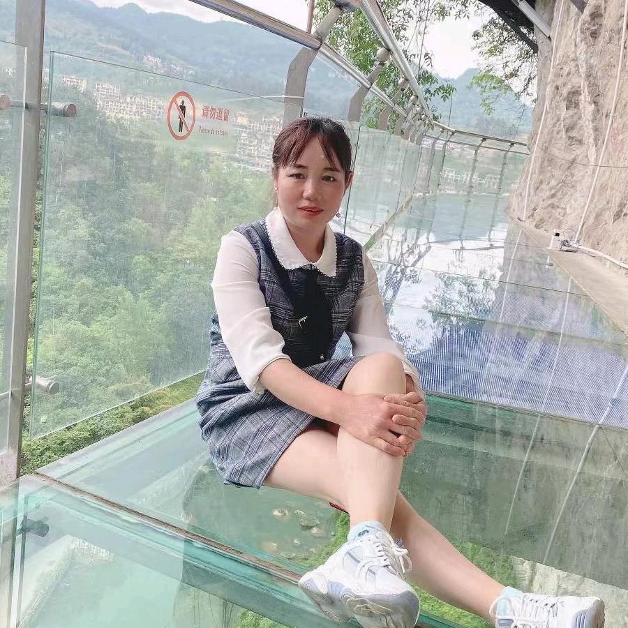 做一个坚强的女人