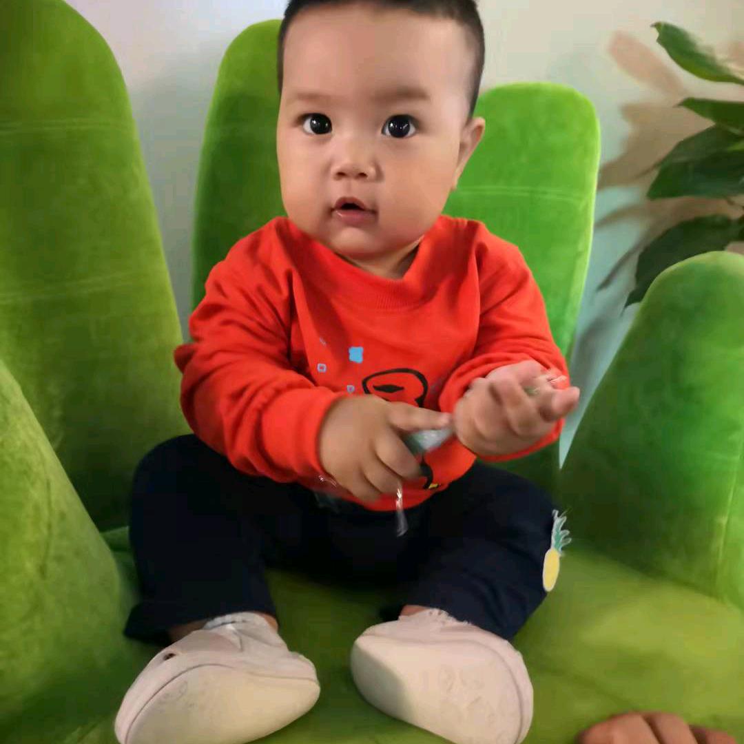 军哥哥