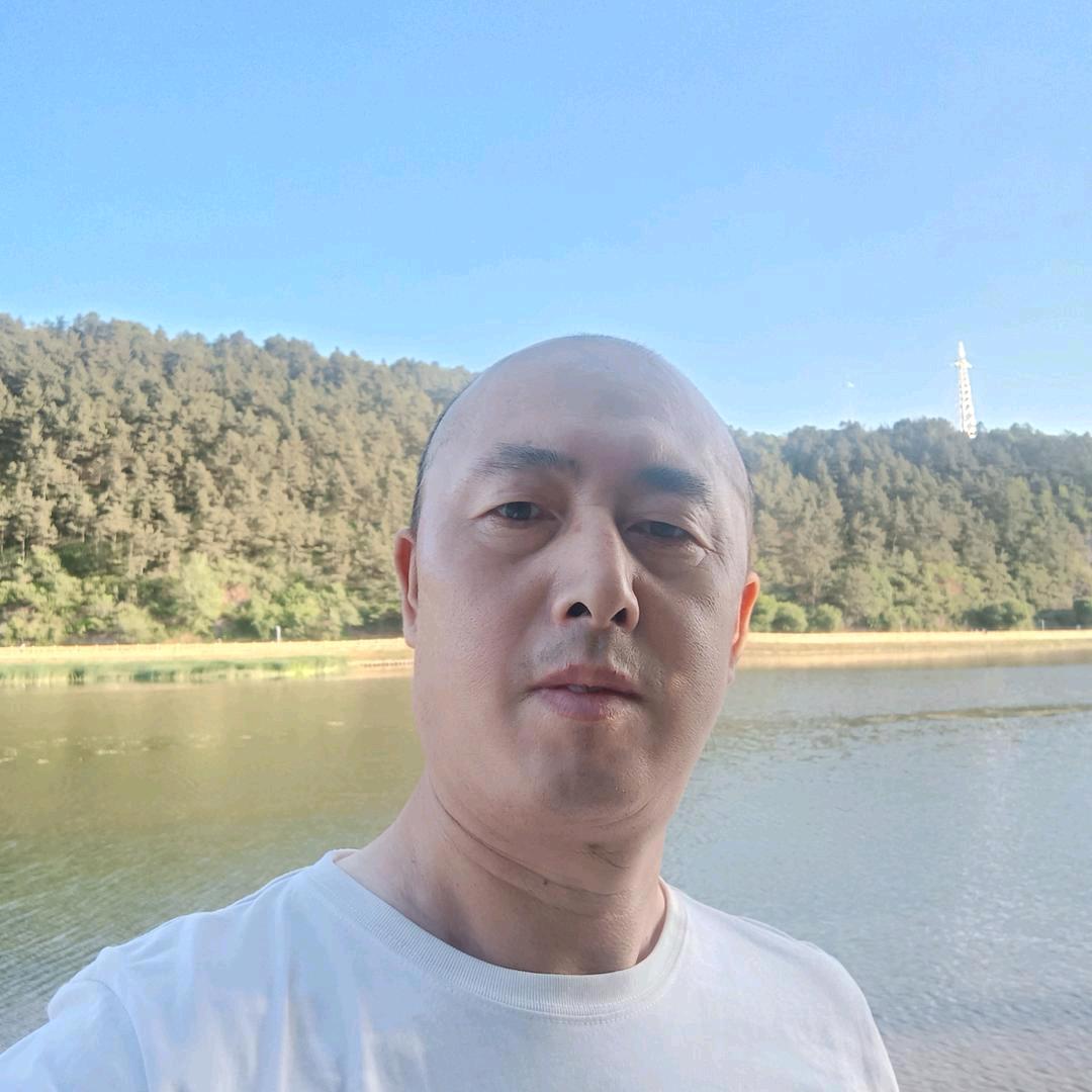 龙行天下（早8：30开播）小号