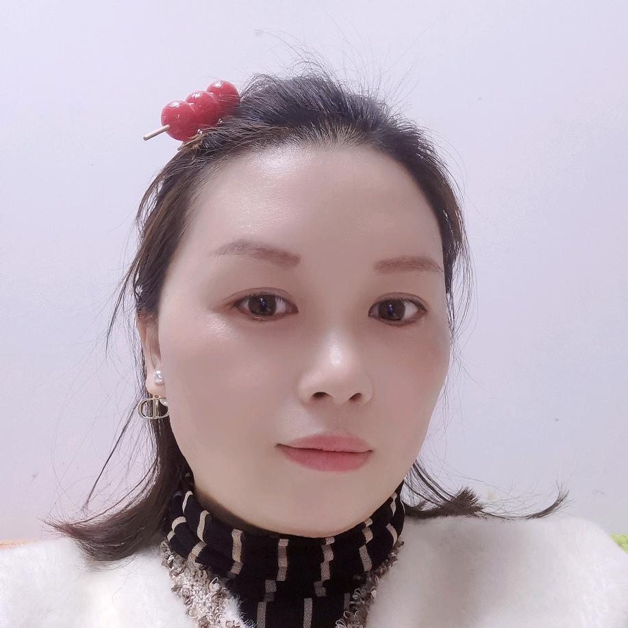 小爱姐姐糖葫芦