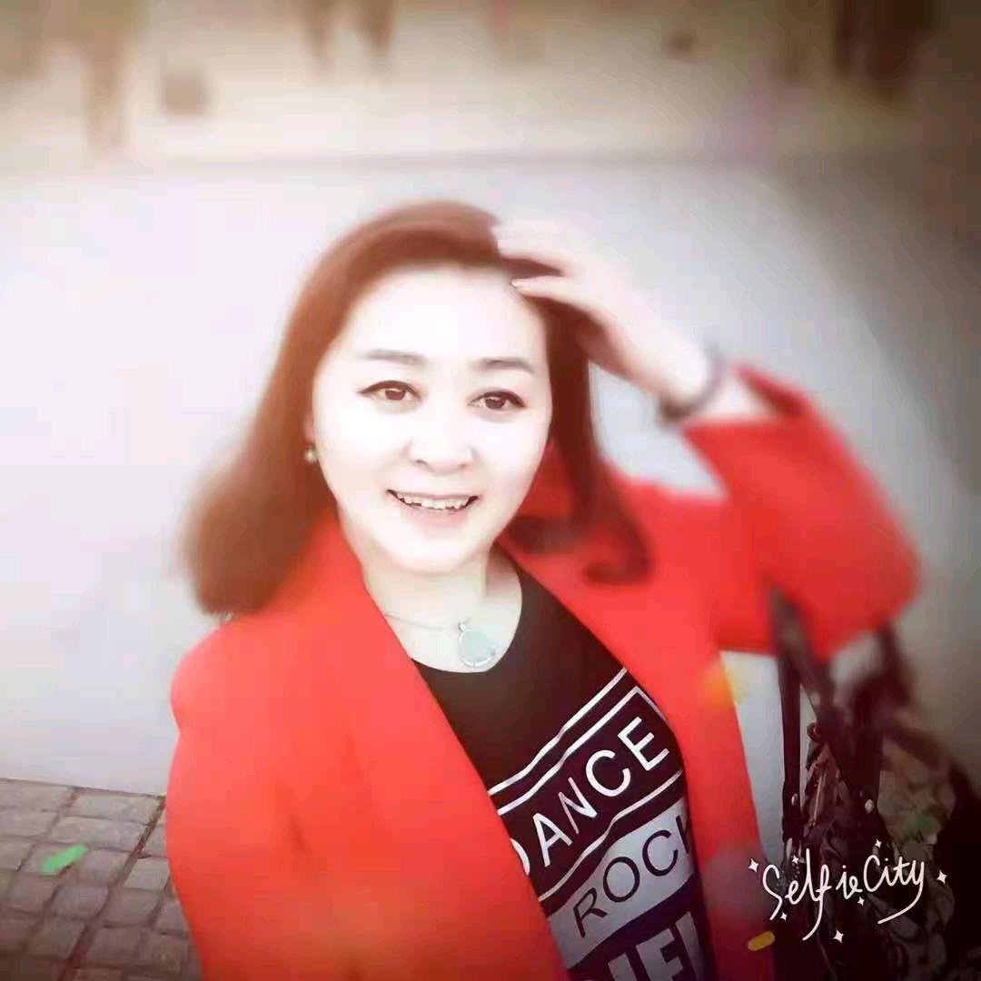 霍怡彤巴马游