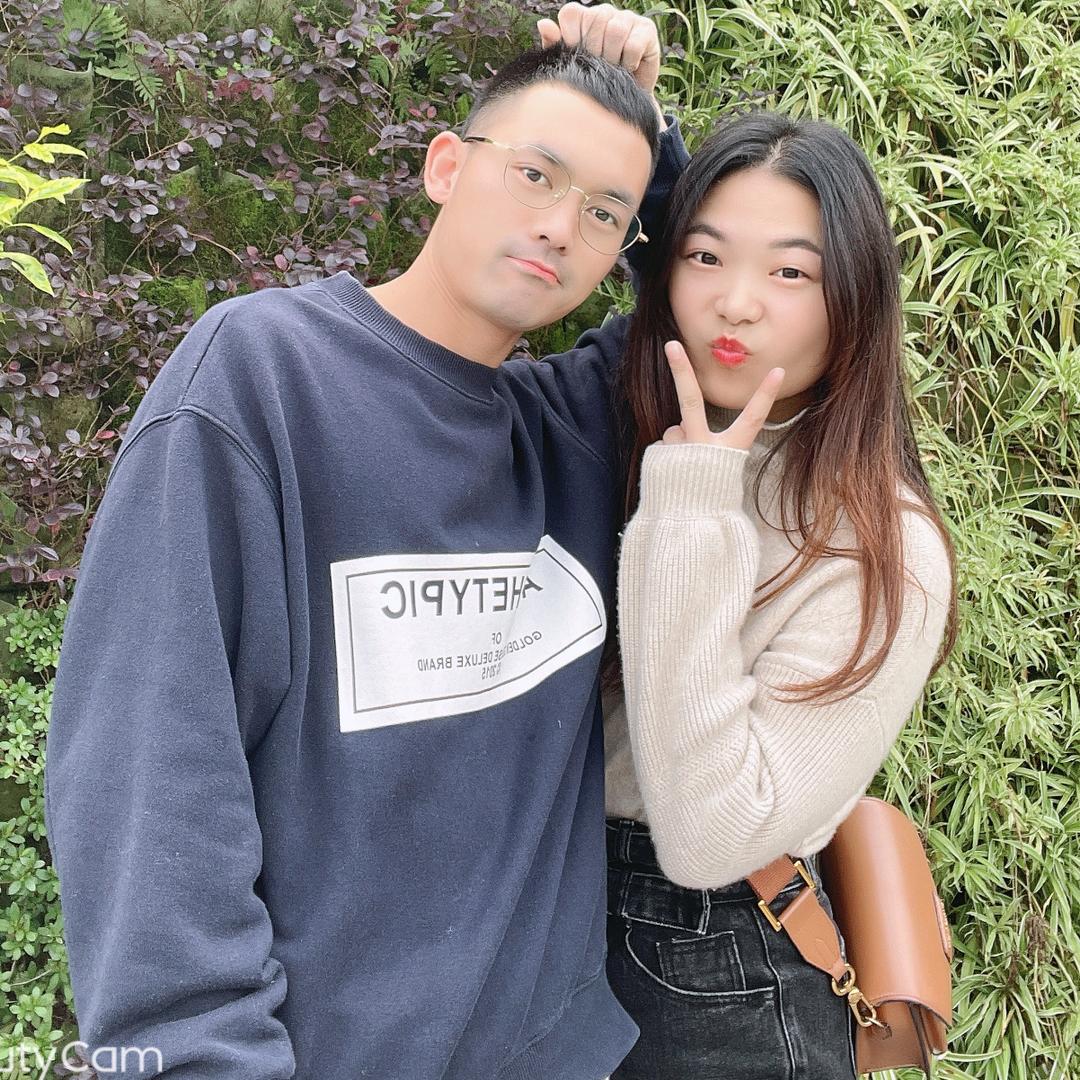 小四川@校苹٩( 'ω' )و京东快递！