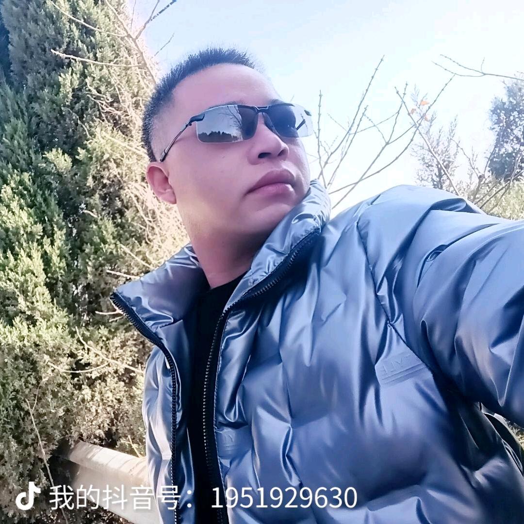一片黑