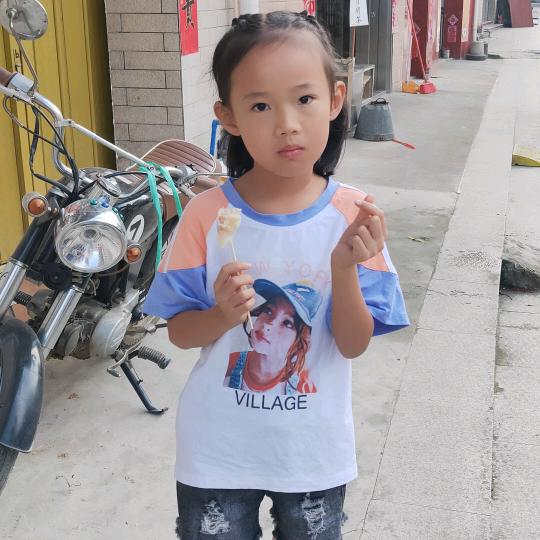 简简单单的幸福 。