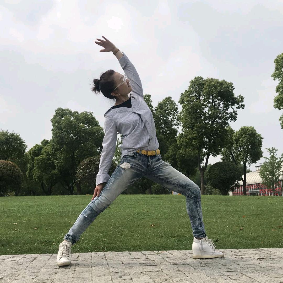 伊然