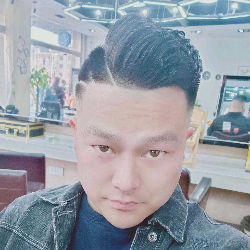 李哥高品质莫城牛仔砂洗