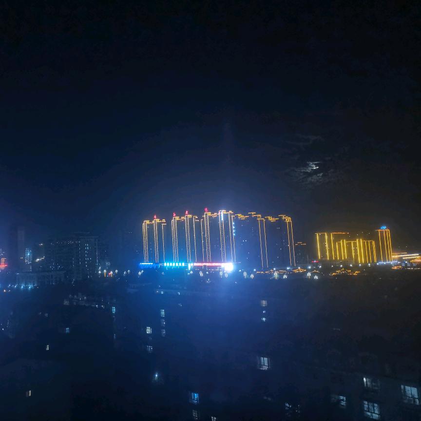 二大爷，（房已拆迁，有退休金）