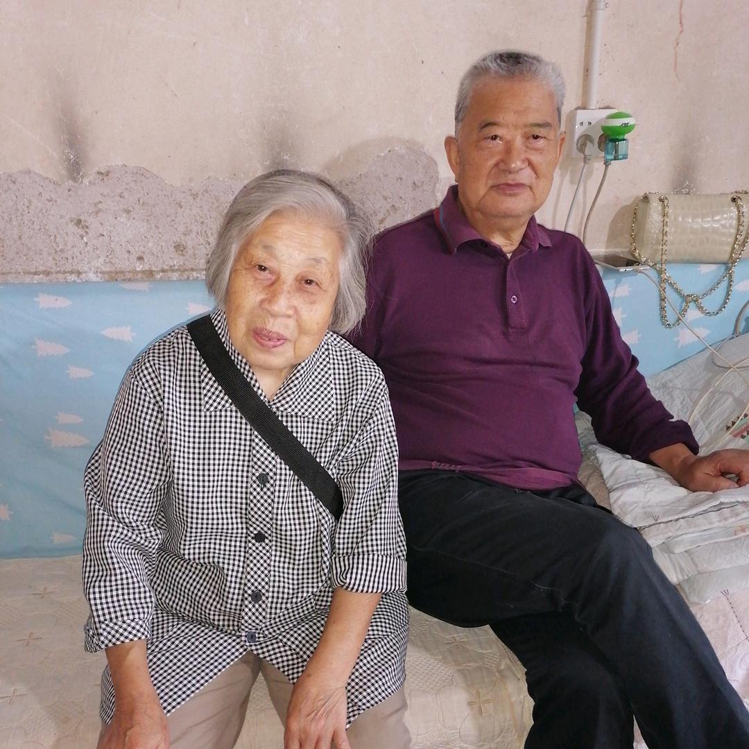 蒋老师  中学