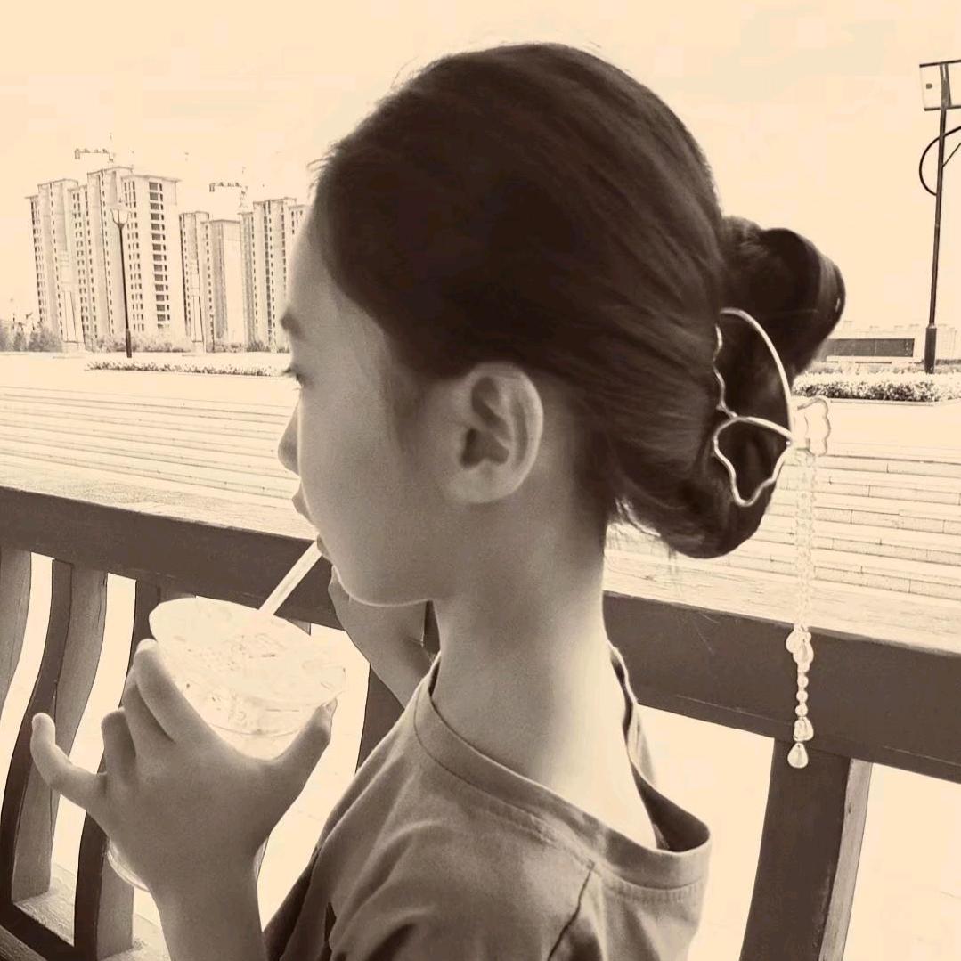 红色曼陀罗🌸🌸