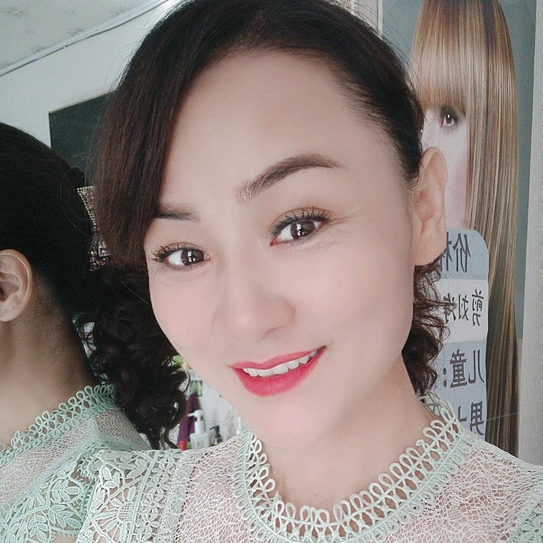 芸时尚美发官方号