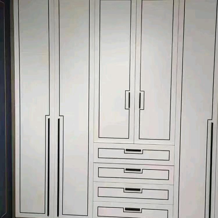 伊宁市成品橱柜衣柜柜门加工厂
