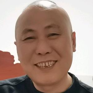 肖明华