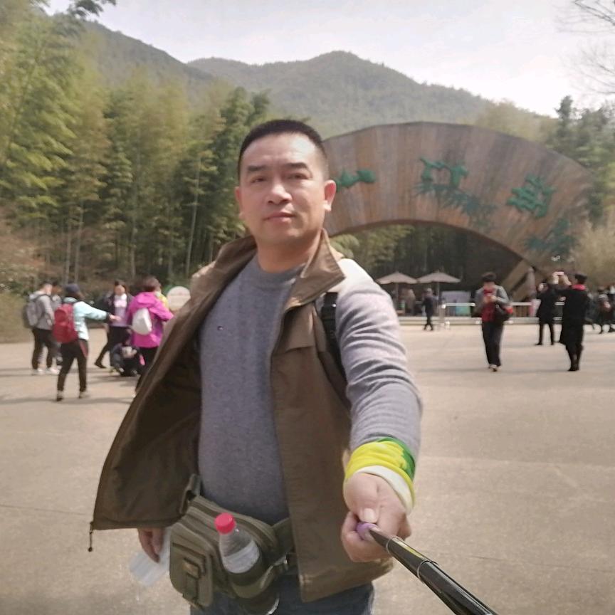 A（货运）油腻大叔