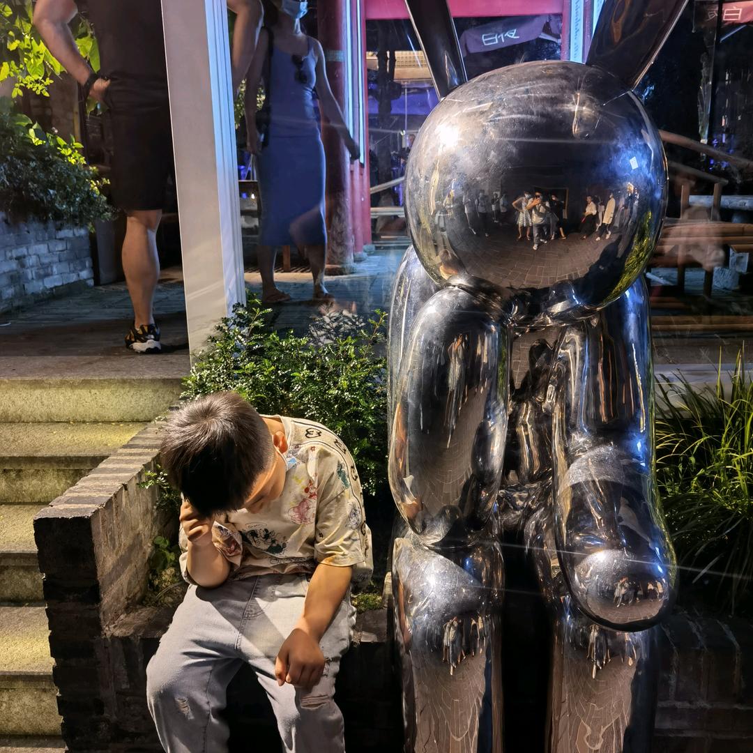 月半了个小夜曲