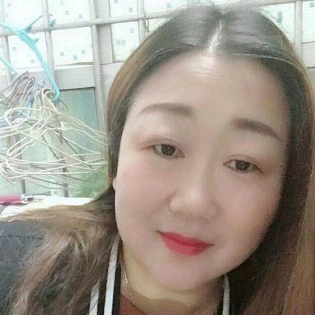 妍欣
