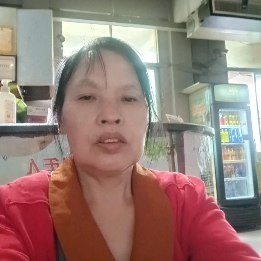 刘丽秀，