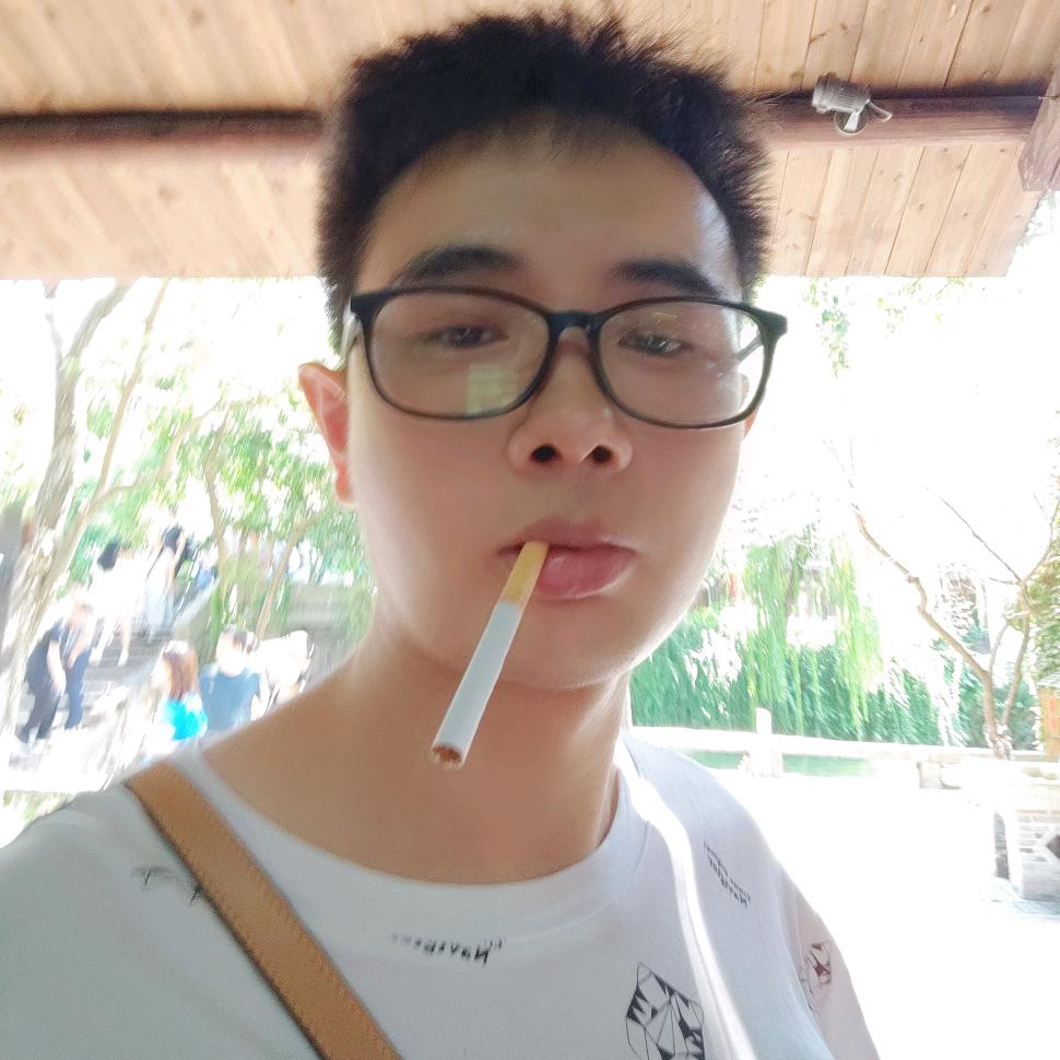 翁辉