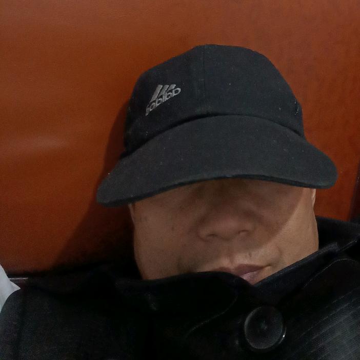 飞明爱唱歌