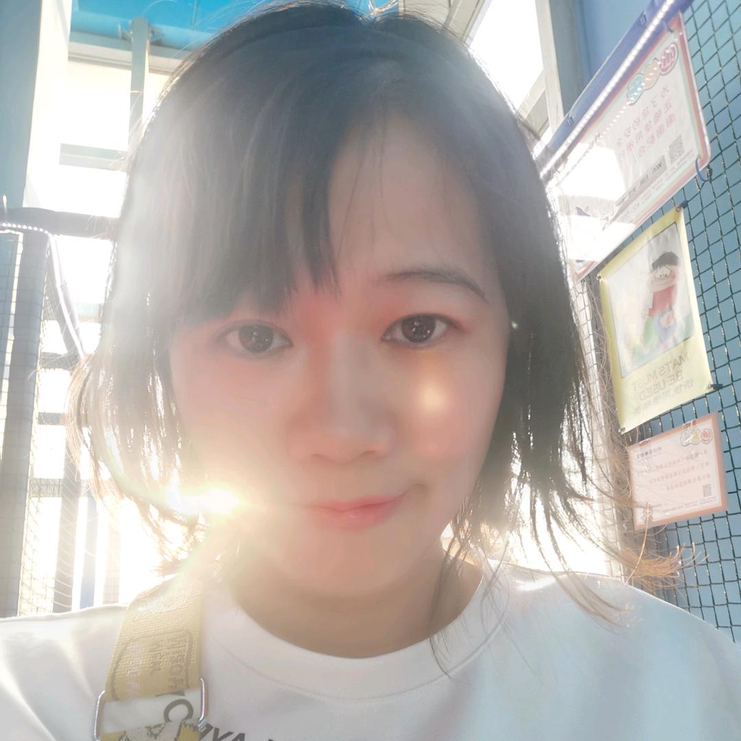 Tina吖