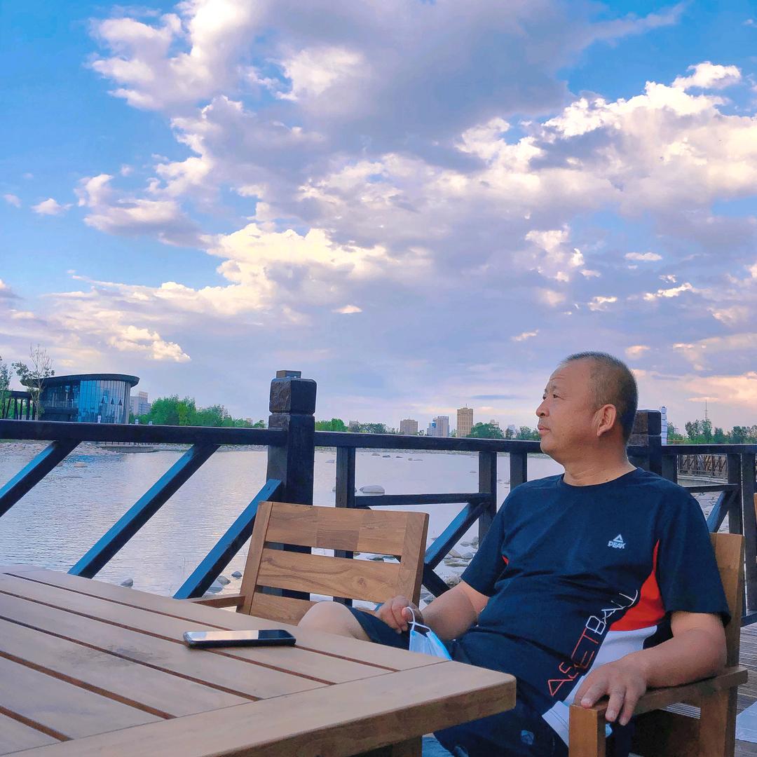 在路上（宋65年3月的蛇）