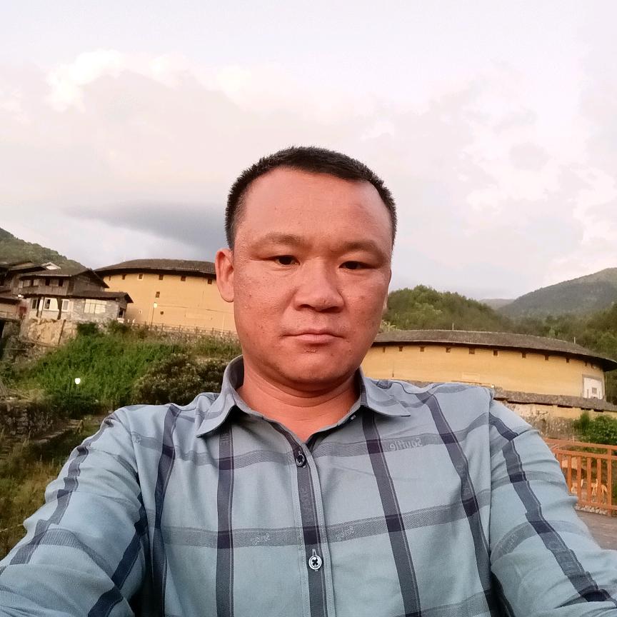 黄永忠