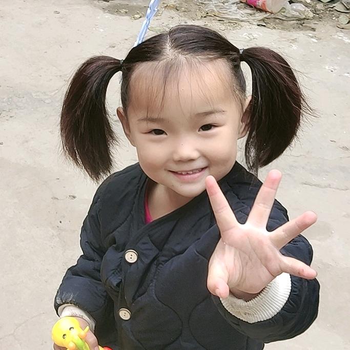 许二妮