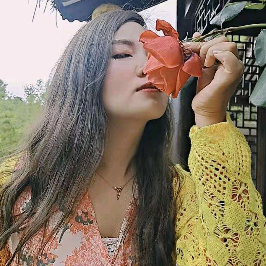 织金何灵姐