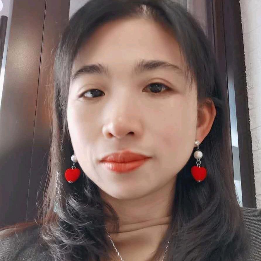 广宁博皇家具玲姐