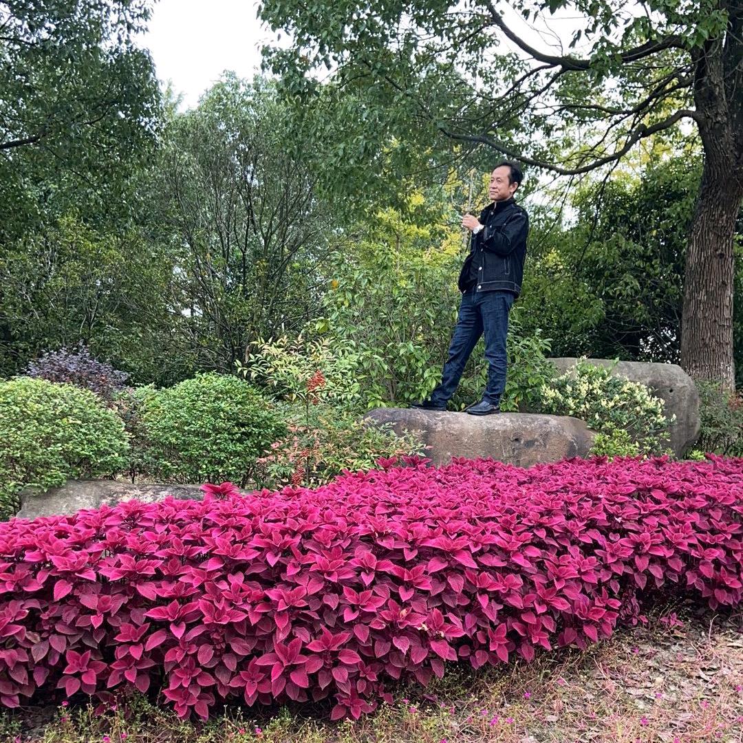 人生在世要开心（何）
